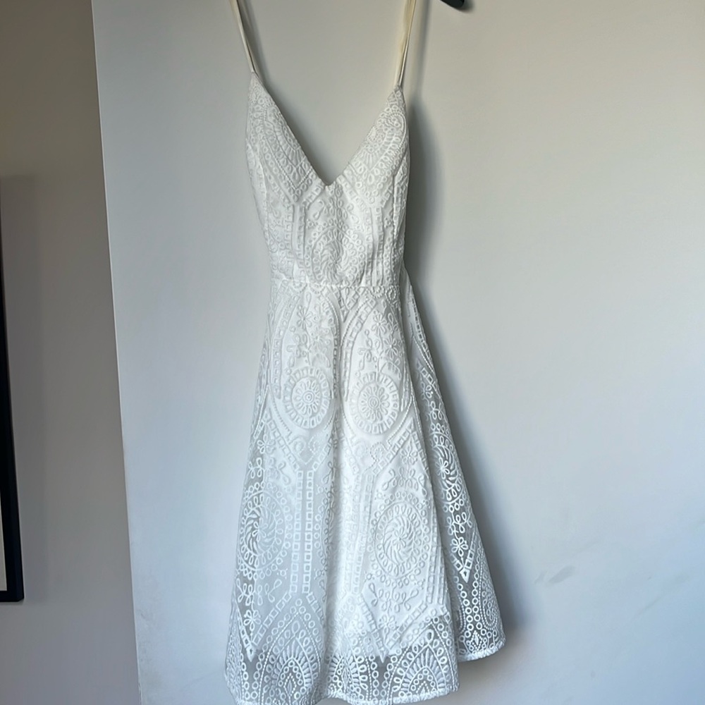Lulu white skater dress size medium